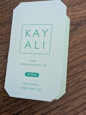 Kayali YUM Pistachio Gelato Intense